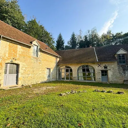 Holiday home Belle Grange En Pierre Avec Piscine Chauffee