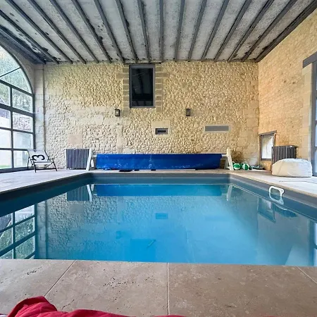 Belle Grange En Pierre Avec Piscine Chauffee Holiday home Saint-Ouen-de-la-Cour