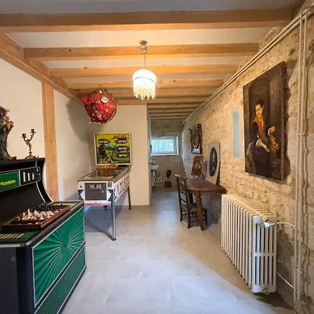 Holiday home Belle Grange En Pierre Avec Piscine Chauffee
